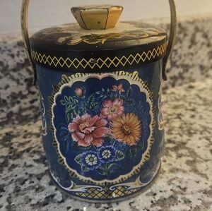 Vintage Murray Allen Confections Tin Made In England Summer Flower Pattern